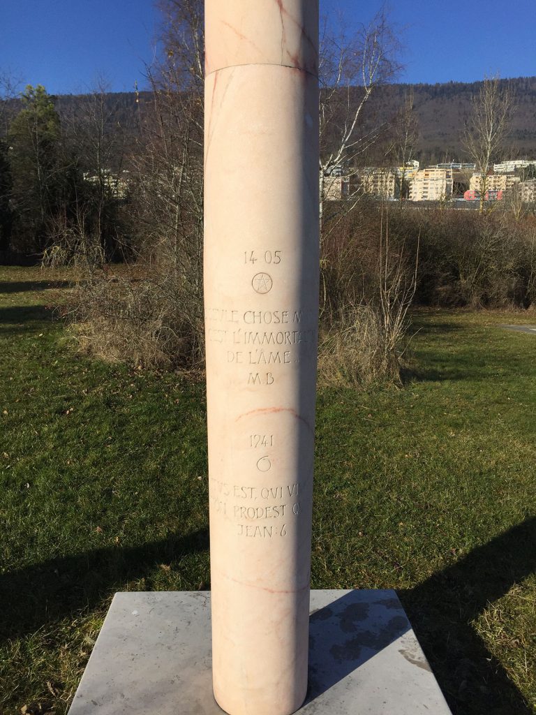 Monument Maurice Bavaud
Marbre rose - 2011